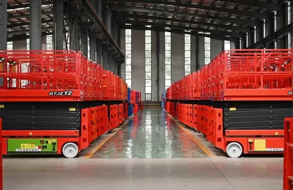 Nacela foarfeca diesel Qiyun GTJZ14 ridica 15.8m cu OM